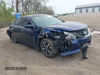 2017 Nissan Altima SL z VIN 1N4AL3AP2HC262501, wystawiony jako IAAI lot #42046290 z przebiegiem 157 660 mil mil oraz . Historia ofert i sprzedaży dostępna na DreamBid. Obrazek 1.