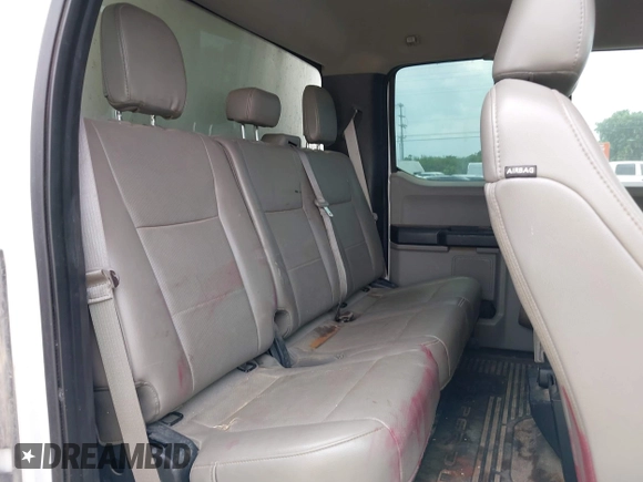 2019 Ford F-250 XL with VIN 1FT7X2B67KEC10592, listed as a IAAI auction lot 42135477 with 211,401 mi miles and . Bid and sale history available at DreamBid. Image 8.