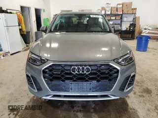 2023 Audi Q5 S line Premium Plus с VIN WA1EAAFY8P2135855, выставлен на аукционе Copart как лот 54130475 с пробегом 24 241 миль миль и Списание • Salvage title. История ставок и продаж доступна на DreamBid. Изображение 5.
