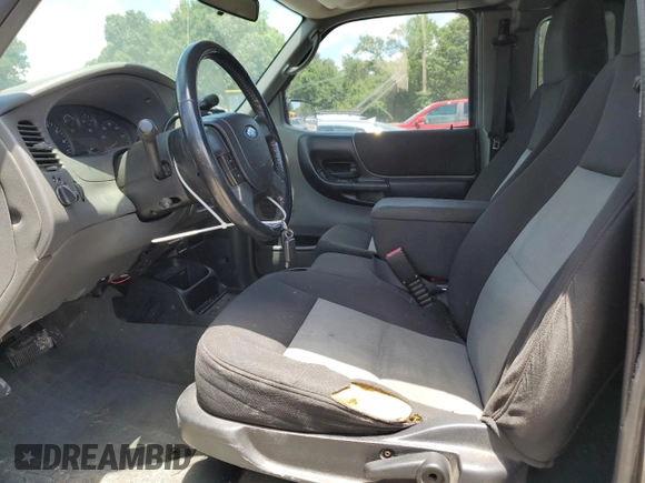 2004 Ford Ranger XL Fleet with VIN 1FTZR45E34PA62725, listed as a Copart auction lot 63100715 with 237,861 mi miles and Salvage title. Bid and sale history available at DreamBid. Image 7.