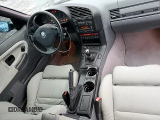 1998 BMW 3 Series M3 with VIN WBSBG933XWEY79977, listed as a Copart auction lot 81644094 with 158,898 mi miles and Clean Title. Bid and sale history available at carsss.com. Image 8.