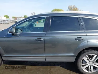 2013 Audi Q7 Premium Plus z VIN WA1LGBFE9DD003737, wystawiony jako IAAI lot #41888710 z przebiegiem 149 802 mil mil oraz . Historia ofert i sprzedaży dostępna na DreamBid. Obrazek 14.