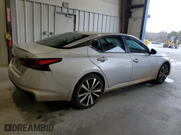 2020 Nissan Altima SR with VIN 1N4AL4CV1LC136723, listed as a Copart auction lot 43812105 with 66,108 mi miles and Salvage Title. Bid and sale history available at carsss.com. Image 3.