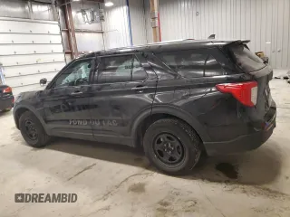 2024 Ford Police Interceptor Utility z VIN 1FM5K8AB5RGA03412, wystawiony jako Copart lot #51789875 z przebiegiem 7756 mil mil oraz Szkody całkowita. Historia ofert i sprzedaży dostępna na DreamBid. Obrazek 2.