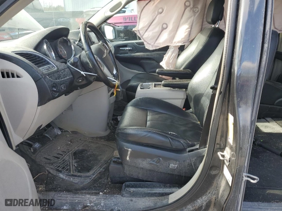 2012 Chrysler Town & Country Touring with VIN 2C4RC1BG9CR233528, listed as a Copart auction lot 81596684 with 277,977 mi miles and Salvage Title. Bid and sale history available at carsss.com. Image 7.
