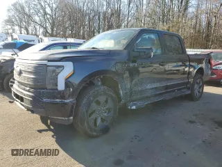 2022 Ford F-150 Lightning Pro z VIN 1FTVW1EL5NWG14947, wystawiony jako Copart lot #42489795 z przebiegiem 31 636 mil mil oraz Szkody całkowita. Historia ofert i sprzedaży dostępna na DreamBid. Obrazek 1.