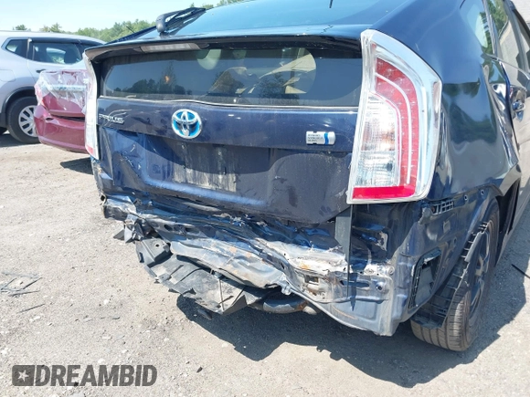 2014 Toyota Prius Four z VIN JTDKN3DU2E1771831, wystawiony jako IAAI lot #42493216 z przebiegiem 202 716 mil mil oraz . Historia ofert i sprzedaży dostępna na DreamBid. Obrazek 6.