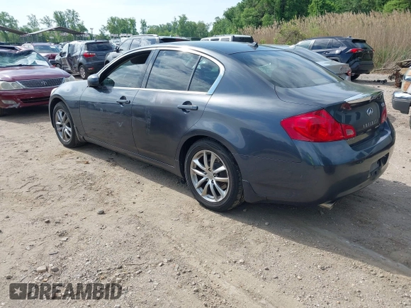 2007 Infiniti G35 Sedan G35x with VIN JNKBV61F87M823504, listed as a IAAI auction lot 42166411 with 182,250 mi miles. Bid and sale history available at carsss.com. Image 3.
