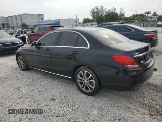 2017 Mercedes-Benz C 300 z VIN 55SWF4JB5HU197727, wystawiony jako Copart lot #62856795 z przebiegiem Nie podano mil oraz Czysty tytuł • Clean title. Historia ofert i sprzedaży dostępna na DreamBid. Obrazek 2.