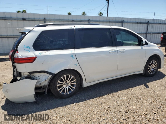 2020 Toyota Sienna XLE Auto Access Seat z VIN 5TDYZ3DC2LS055002, wystawiony jako Copart lot #56476025 z przebiegiem 69 497 mil mil oraz Szkoda całkowita • Salvage title. Historia ofert i sprzedaży dostępna na DreamBid. Obrazek 3.