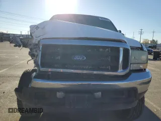 2003 Ford Super Duty F-250 XL with VIN 1FTNX21F13EA76107, listed as a Copart auction lot 76570354 with 0 mi miles and Salvage Title. Bid and sale history available at carsss.com. Image 5.