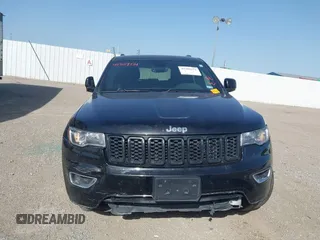 2018 Jeep Grand Cherokee Limited z VIN 1C4RJEBG1JC513947, wystawiony jako IAAI lot #42309131 z przebiegiem 93 130 mil mil oraz . Historia ofert i sprzedaży dostępna na DreamBid. Obrazek 12.