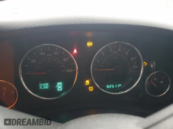 2018 Jeep Wrangler JK Unlimited Sport S with VIN 1C4BJWDG4JL850407, listed as a Copart auction lot 81468644 with 82,511 mi miles and Salvage Title. Bid and sale history available at carsss.com. Image 9.