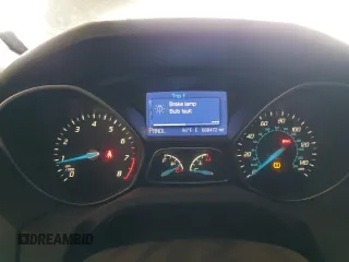 2013 Ford Focus SE z VIN 1FADP3F23DL222405, wystawiony jako Copart lot #54747795 z przebiegiem 88 472 mil mil oraz Szkody całkowita. Historia ofert i sprzedaży dostępna na DreamBid. Obrazek 9.