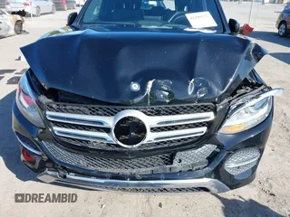 2016 Mercedes-Benz GLE 350 with VIN 4JGDA5HB5GA727166, listed as a IAAI auction lot 42299777 with 106,357 mi miles and . Bid and sale history available at DreamBid. Image 6.