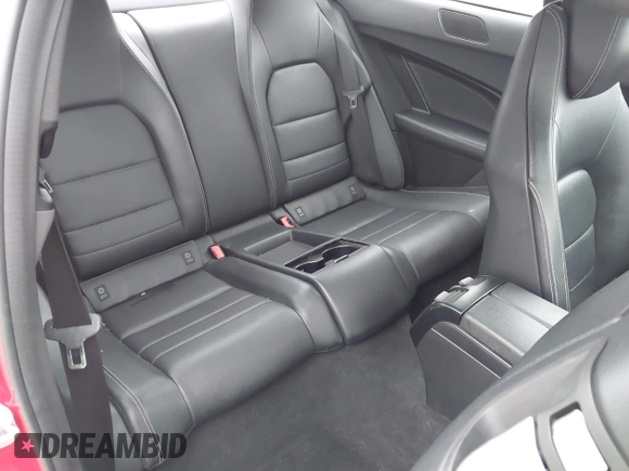 2014 Mercedes-Benz C 250 with VIN WDDGJ4HB4EG300833, listed as a IAAI auction lot 42551110 with 78,626 mi miles and . Bid and sale history available at DreamBid. Image 8.