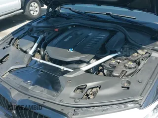 2019 BMW 5 Series 540i xDrive с VIN WBAJE7C51KWW19709, выставлен на аукционе IAAI как лот 42929080 с пробегом 82 661 миль миль и . История ставок и продаж доступна на DreamBid. Изображение 18.