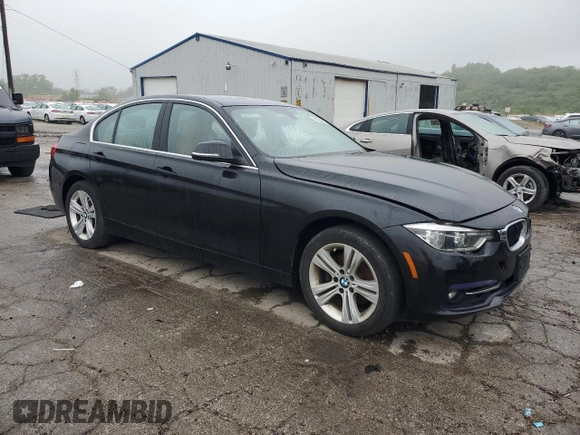 2018 BMW 3 Series 330i xDrive with VIN WBA8D9G5XJNU71846, listed as a Copart auction lot 57534515 with 123,705 mi miles and Clean title. Bid and sale history available at DreamBid. Image 4.