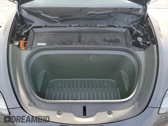2024 Tesla Model Y Long Range with VIN 7SAYGDEE8RF089456, listed as a Copart auction lot 85521934 with 13,837 mi miles and Salvage title. Bid and sale history available at DreamBid. Image 14.