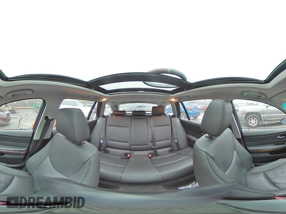 2007 BMW 3 Series 328xi with VIN WBAVT73517FZ36937, listed as a Copart auction lot 84458504 with 109,143 mi miles and Salvage title. Bid and sale history available at DreamBid. Image 13.