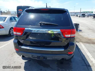 2012 Jeep Grand Cherokee Overland with VIN 1C4RJFCT7CC185602, listed as a IAAI auction lot 42018715 with 91,507 mi miles. Bid and sale history available at carsss.com. Image 16.