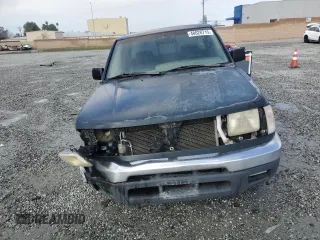 1999 Nissan Frontier XE with VIN 1N6DD26S6XC332458, listed as a Copart auction lot 48028715 with 182,706 mi miles and Salvage title. Bid and sale history available at DreamBid. Image 5.