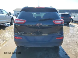 2017 Jeep Cherokee Latitude with VIN 1C4PJMCS3HW563102, listed as a Copart auction lot 46248155 with 104,937 mi miles and Clean Title. Bid and sale history available at DreamBid. Image 6.