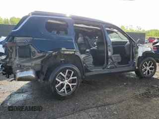 2024 Jeep Grand Cherokee Limited z VIN 1C4RJKBG7R8602757, wystawiony jako Copart lot #57035185 z przebiegiem Nie podano mil oraz Nie do naprawy • Non repairable. Historia ofert i sprzedaży dostępna na DreamBid. Obrazek 3.