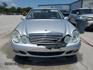 2005 Mercedes-Benz E 320 with VIN WDBUF65J65A725526, listed as a Copart auction lot 53283235 with 73,312 mi miles and Salvage Title. Bid and sale history available at DreamBid. Image 5.
