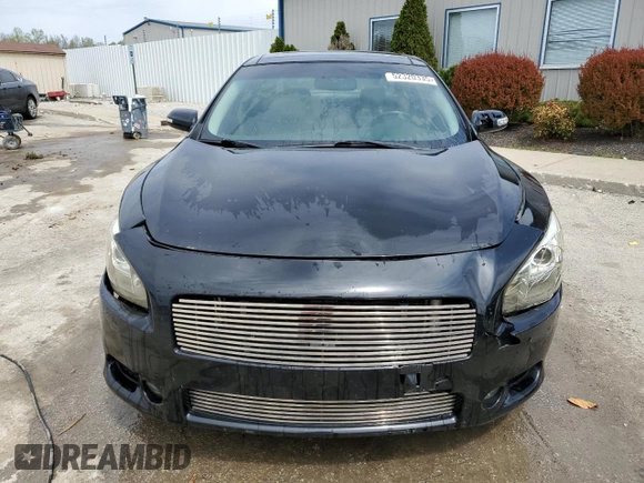 2014 Nissan Maxima SV с VIN 1N4AA5AP1EC441089, выставлен на аукционе Copart как лот 52320335 с пробегом 182 909 миль миль и Списание • Salvage title. История ставок и продаж доступна на DreamBid. Изображение 5.