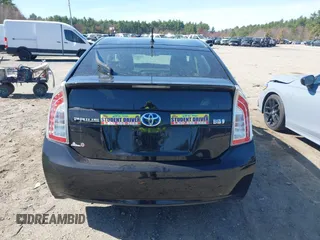 2015 Toyota Prius Four z VIN JTDKN3DU5F0434254, wystawiony jako IAAI lot #42070019 z przebiegiem 134 790 mil mil oraz . Historia ofert i sprzedaży dostępna na DreamBid. Obrazek 16.