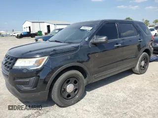 2019 Ford Police Interceptor Utility z VIN 1FM5K8AR8KGB23482, wystawiony jako Copart lot #69660284 z przebiegiem 33 397 mil mil oraz Szkody całkowita. Historia ofert i sprzedaży dostępna na DreamBid. Obrazek 1.