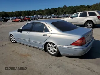 2004 Mercedes-Benz S-Class 4.3L with VIN WDBNG83J24A424430, listed as a Copart auction lot 76927414 with 221,560 mi miles and Salvage Title. Bid and sale history available at carsss.com. Image 2.