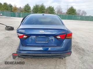 2024 Nissan Altima SR z VIN 1N4BL4CVXRN315652, wystawiony jako IAAI lot #41790778 z przebiegiem 32 686 mil mil oraz . Historia ofert i sprzedaży dostępna na DreamBid. Obrazek 17.