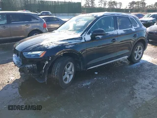 2021 Audi Q5 Premium with VIN WA1AAAFY1M2055212, listed as a IAAI auction lot 41347267 with 51,127 mi miles. Bid and sale history available at carsss.com. Image 17.