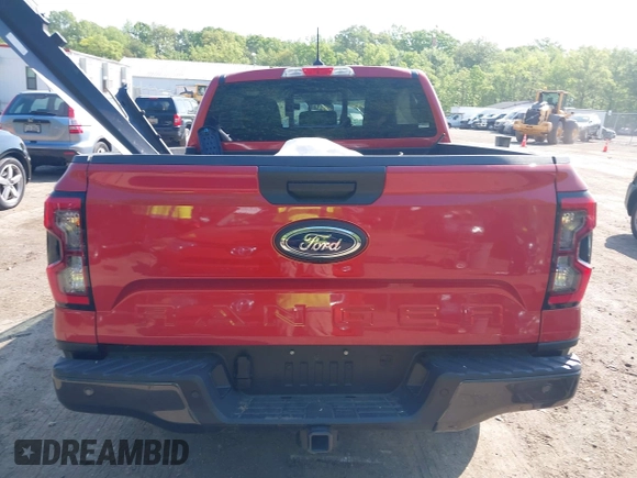 2024 Ford Ranger XLT with VIN 1FTER4HH3RLE33305, listed as a IAAI auction lot 42166700 with Not provided miles and . Bid and sale history available at DreamBid. Image 17.