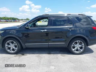 2013 Ford Explorer Limited z VIN 1FM5K7F93DGA65626, wystawiony jako IAAI lot #42329431 z przebiegiem 272 172 mil mil oraz . Historia ofert i sprzedaży dostępna na DreamBid. Obrazek 14.