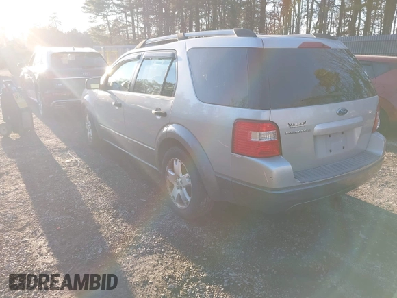 2006 Ford Freestyle SE with VIN 1FMDK011X6GA26796, listed as a IAAI auction lot 41442277 with 93,255 mi miles. Bid and sale history available at carsss.com. Image 3.