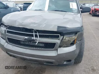 2007 Chevrolet Tahoe LS with VIN 1GNFC13C57R279441, listed as a IAAI auction lot 42428981 with 229,827 mi miles and . Bid and sale history available at DreamBid. Image 6.