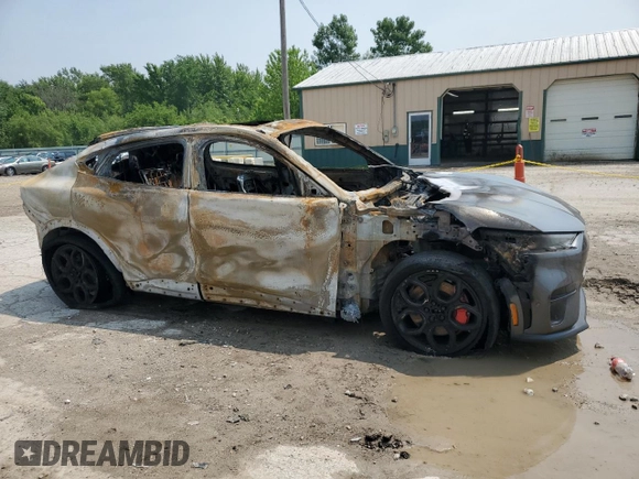 2023 Ford Mustang Mach-E GT с VIN 3FMTK4SE8PMA92677, выставлен на аукционе Copart как лот 59948265 с пробегом Не указан миль и Списание • Salvage title. История ставок и продаж доступна на DreamBid. Изображение 4.