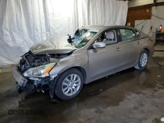 2015 Nissan Altima 2.5 z VIN 1N4AL3AP7FN333984, wystawiony jako Copart lot #60367125 z przebiegiem 112 417 mil mil oraz Szkoda całkowita • Salvage title. Historia ofert i sprzedaży dostępna na DreamBid. Obrazek 1.
