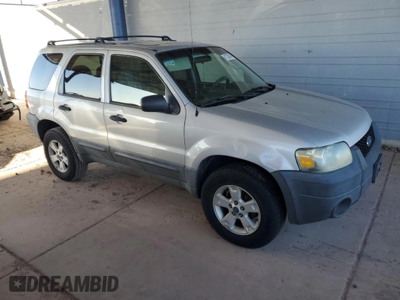 2006 Ford Escape XLT with VIN 1FMCU03116KA11863, listed as a Copart auction lot 81226094 with 186,044 mi miles and Clean Title. Bid and sale history available at DreamBid. Image 4.