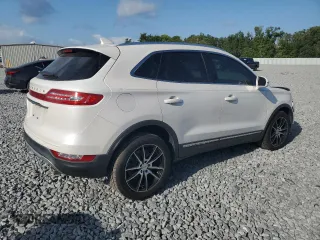 2019 Lincoln MKC Select with VIN 5LMCJ2C90KUL20777, listed as a Copart auction lot 51981415 with 52,871 mi miles and Salvage title. Bid and sale history available at DreamBid. Image 3.