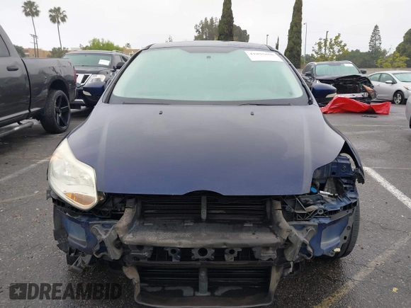 2012 Ford Focus SEL with VIN 1FAHP3H20CL149796, listed as a IAAI auction lot 41895850 with 144,668 mi miles. Bid and sale history available at carsss.com. Image 13.