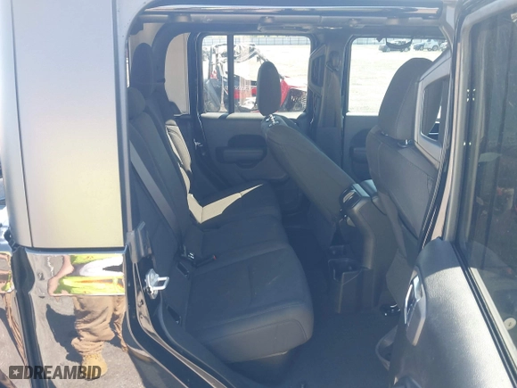 2023 Jeep Gladiator Freedom with VIN 1C6HJTAG1PL526229, listed as a IAAI auction lot 41972084 with 26,021 mi miles. Bid and sale history available at carsss.com. Image 17.