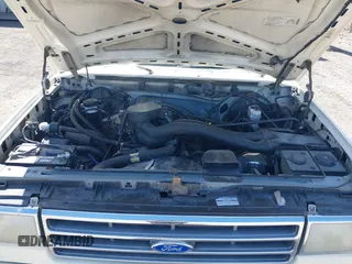1990 Ford F-150 with VIN 2FTDF15N6LCA44303, listed as a IAAI auction lot 41981297 with 63,097 mi miles. Bid and sale history available at carsss.com. Image 10.