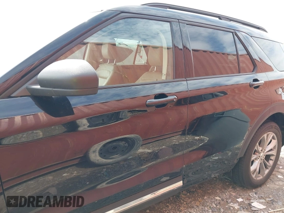2022 Ford Explorer XLT z VIN 1FMSK8DH0NGC02932, wystawiony jako IAAI lot #42557795 z przebiegiem 90 991 mil mil oraz . Historia ofert i sprzedaży dostępna na DreamBid. Obrazek 14.