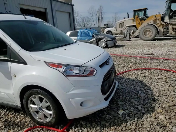 2014 Ford Transit Connect XLT z VIN NM0GS9F70E1137469, wystawiony jako Copart lot #49778625 z przebiegiem 68 323 mil mil oraz Czysty tytuł • Clean title. Historia ofert i sprzedaży dostępna na DreamBid. Obrazek 15.