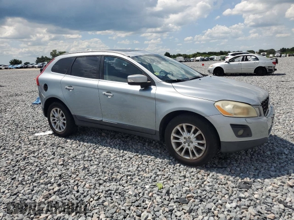 2010 Volvo XC60 3.0T with VIN YV4992DZ6A2021746, listed as a Copart auction lot 63934795 with 112,698 mi miles and Clean title. Bid and sale history available at DreamBid. Image 4.