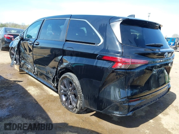 2021 Toyota Sienna XSE with VIN 5TDXRKEC3MS029904, listed as a IAAI auction lot 42084875 with 46,136 mi miles and . Bid and sale history available at DreamBid. Image 3.